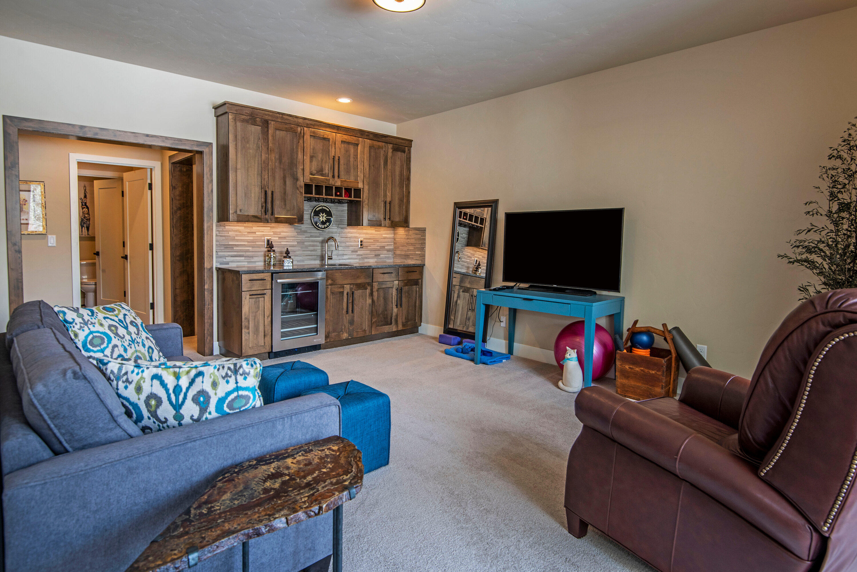 Broken Top - Residential