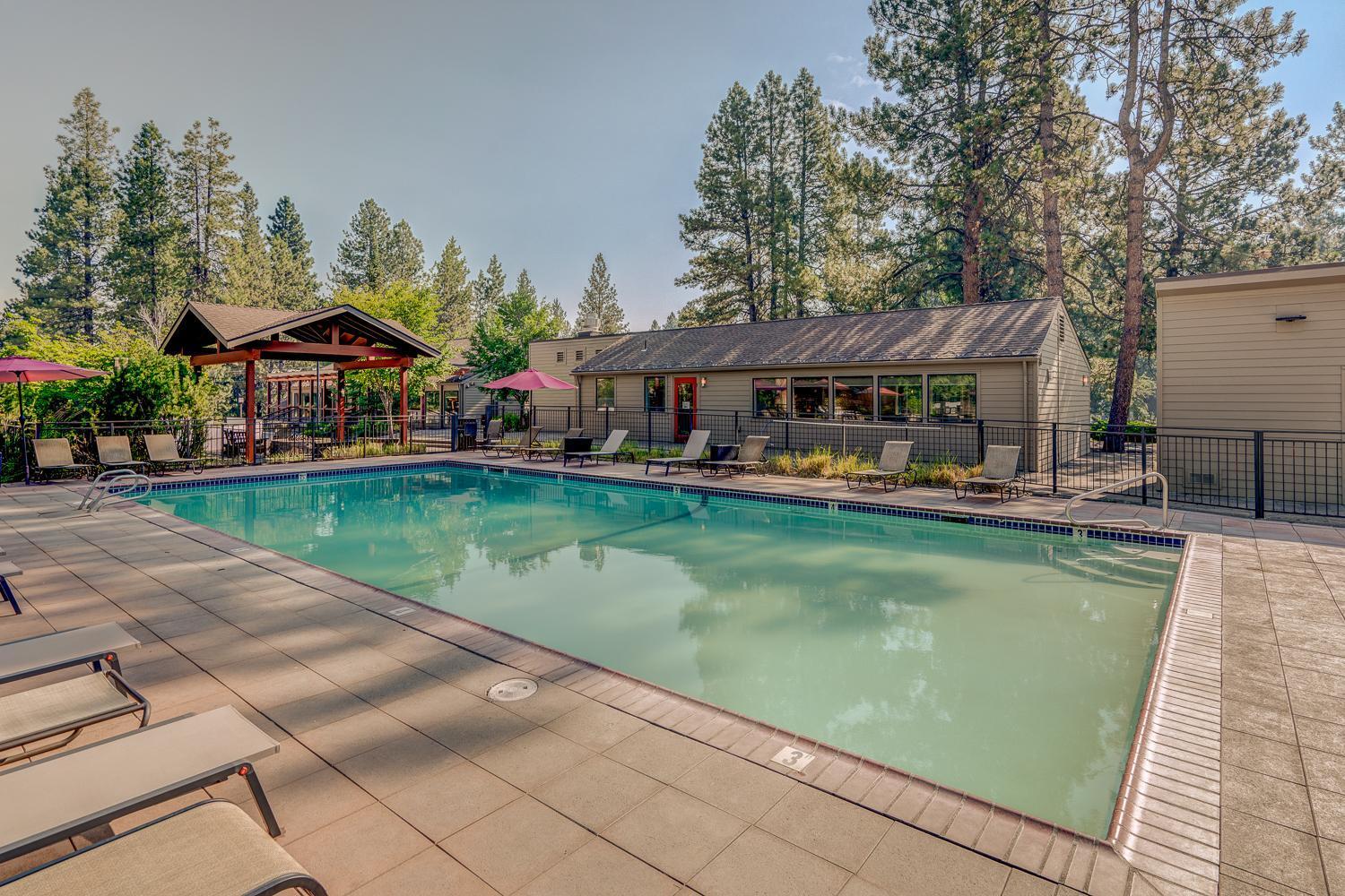 Inn Of The 7th - Residential