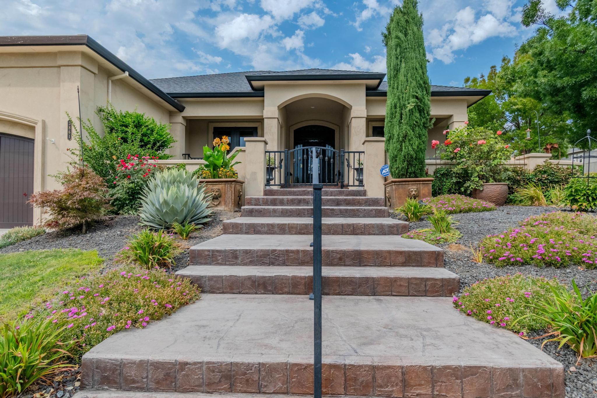 Summerfield At South East Park Phase 1 - Residential