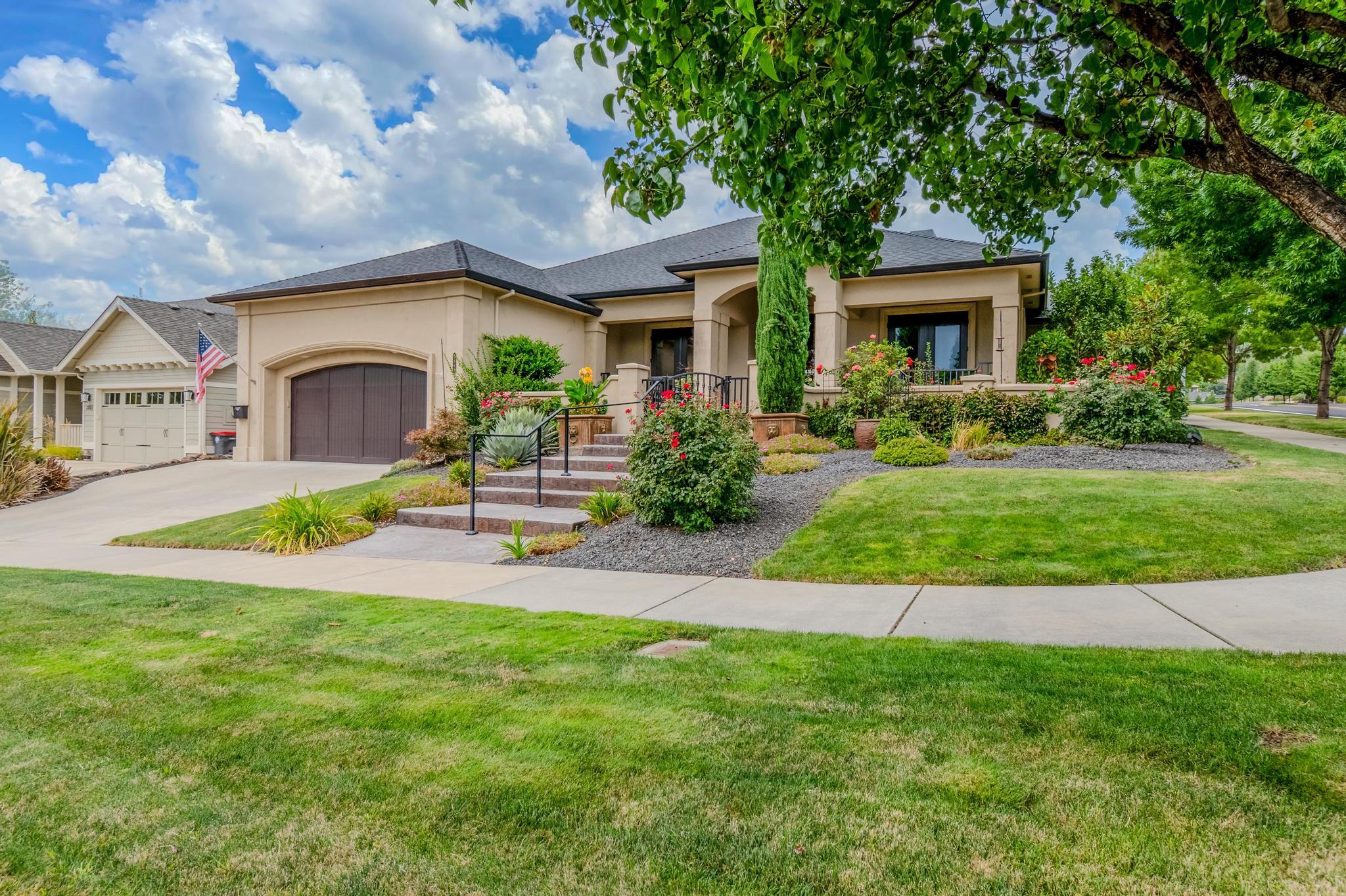 Summerfield At South East Park Phase 1 - Residential