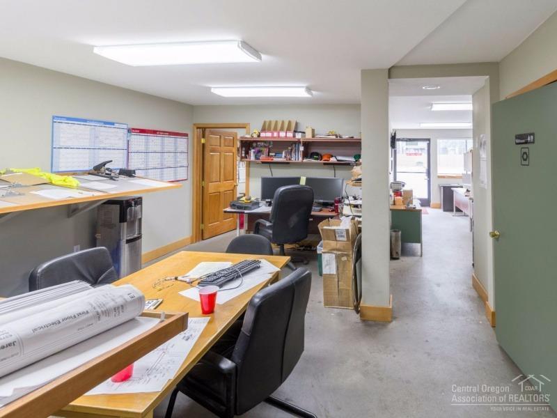 CLAB - Commercial Sale