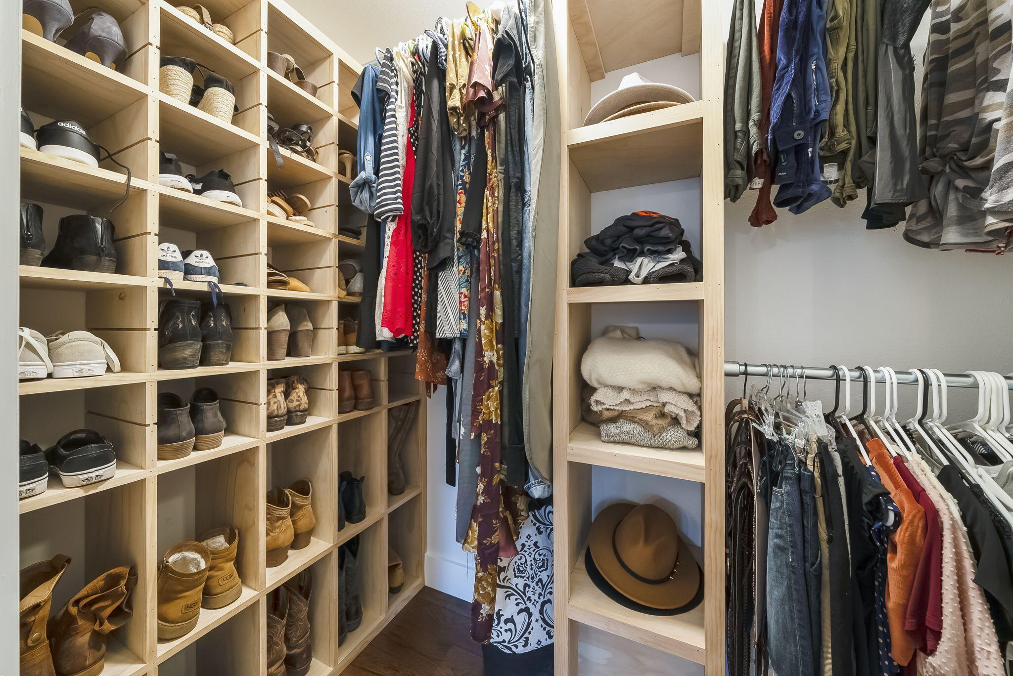 Woodside Ranch - Residential