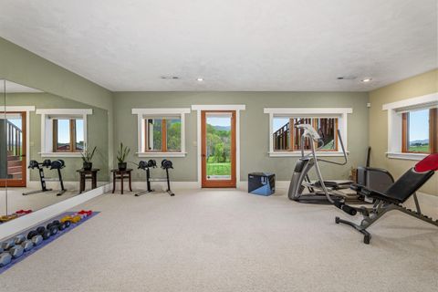 Tiny photo for 5293 Oregon 66, Ashland, OR 97520 (MLS # 220219782)