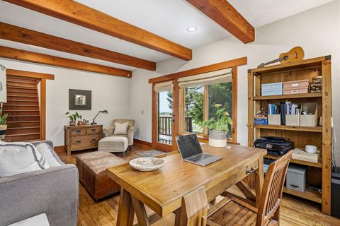Tiny photo for 5293 Oregon 66, Ashland, OR 97520 (MLS # 220219782)