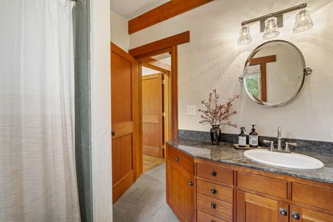 Tiny photo for 5293 Oregon 66, Ashland, OR 97520 (MLS # 220219782)