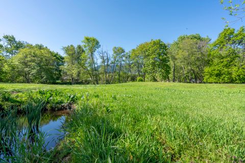 Tiny photo for 5293 Oregon 66, Ashland, OR 97520 (MLS # 220219782)