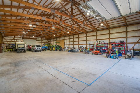 Tiny photo for 5293 Oregon 66, Ashland, OR 97520 (MLS # 220219782)