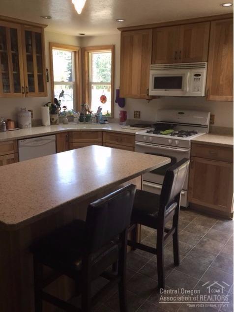 Deschutes RiverWoods - Residential