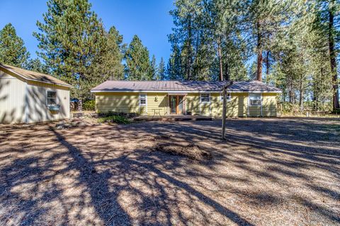 Tiny photo for 15863 Dawn Road, La Pine, OR 97739 (MLS # 220209630)