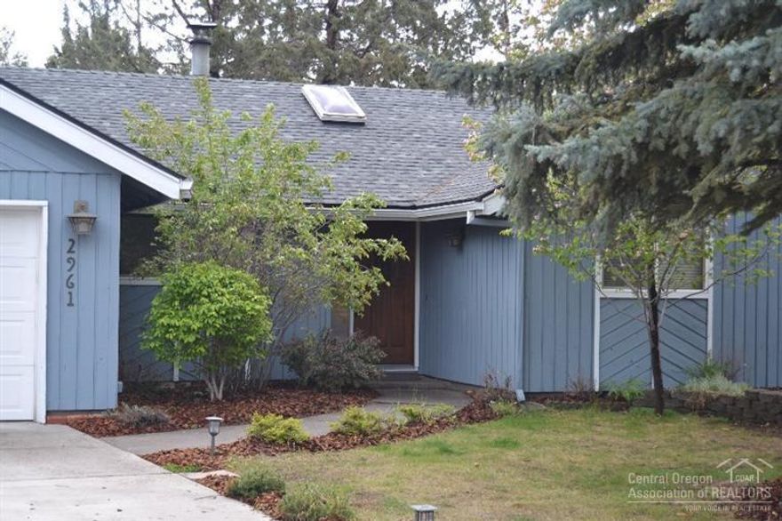 Terrific single level family home, w/views of Pilot Butte, perfect for that 4th of July BBQ! Great NE Bend location, home is situated on grand 9,941/Sq. Ft. lot, large terraced backyard, fenced. As you enter the home, you have spacious vaulted cedar entry ceilings/beams in living room as well. Updated w/newer roof, gas F/A HVAC w/ A/C, vinyl windows, tile floors, newer carpet & kitchen counters. Convenient location to shopping, schools & medical. A must see affordable family home waiting for you!