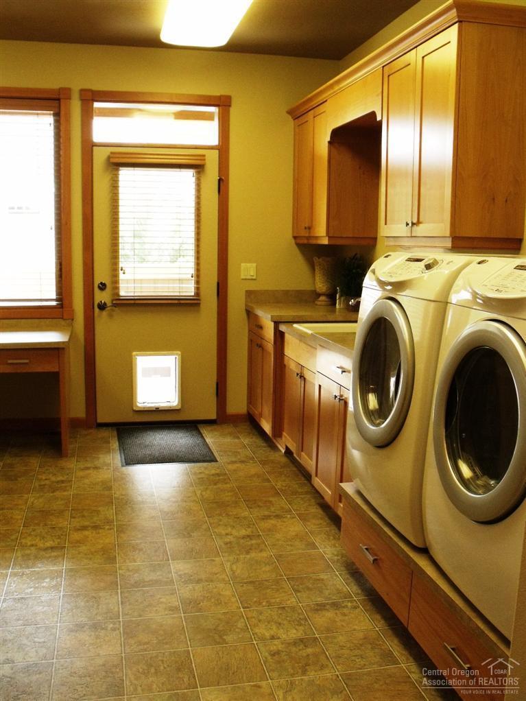 Canyon Rim Village - Residential