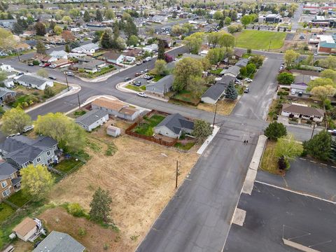 Tiny photo for SW 2nd Street #22, Madras, OR 97741 (MLS # 220211235)