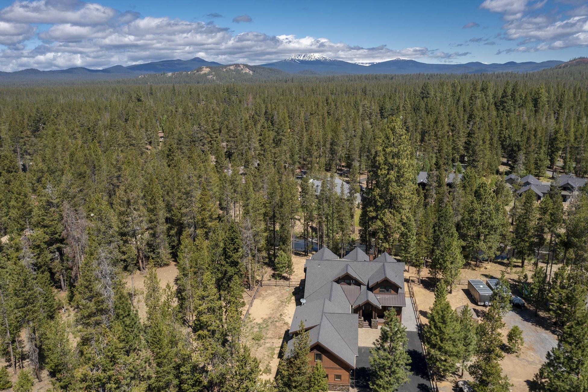 Fall River Estate - Residential