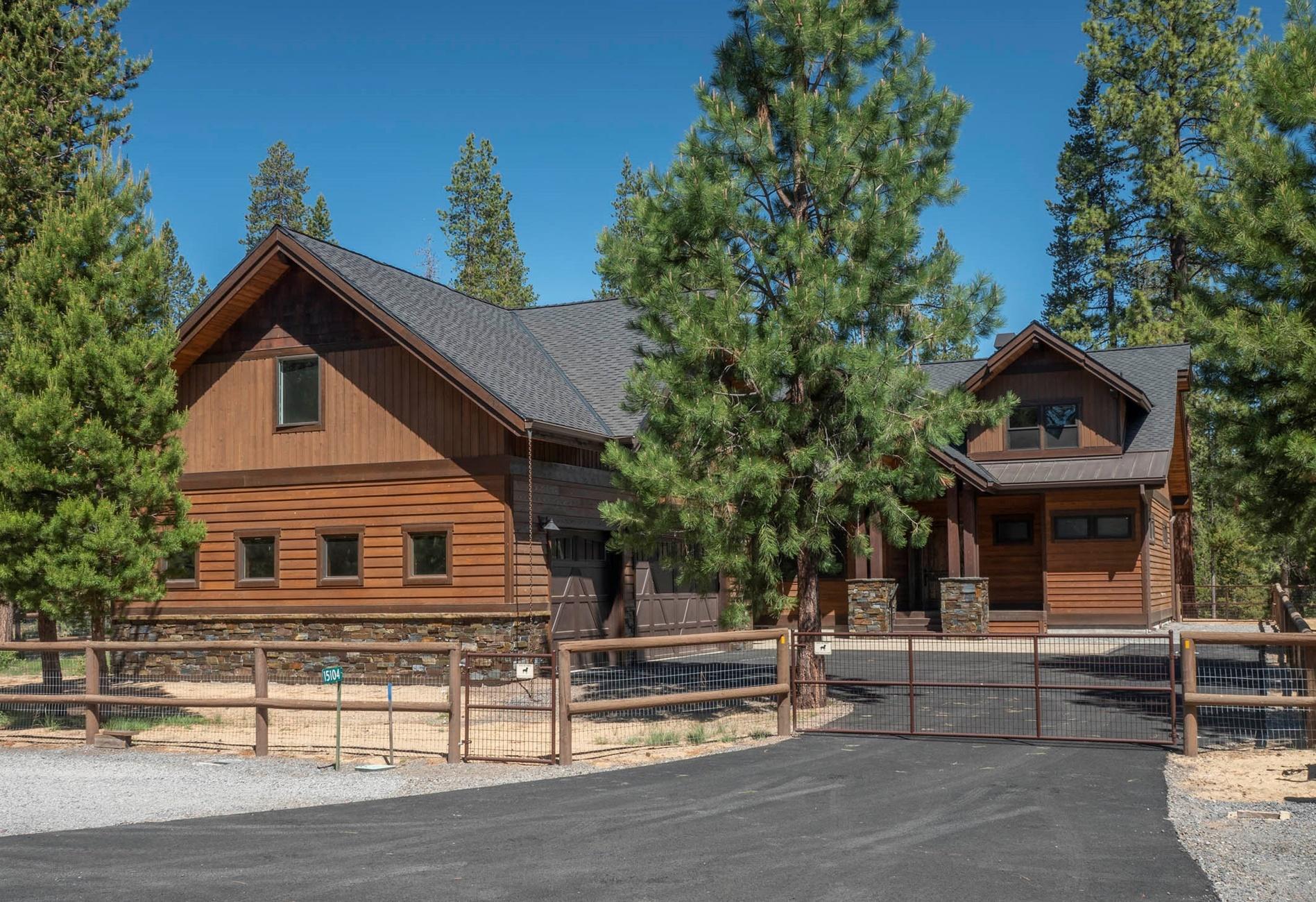 Fall River Estate - Residential