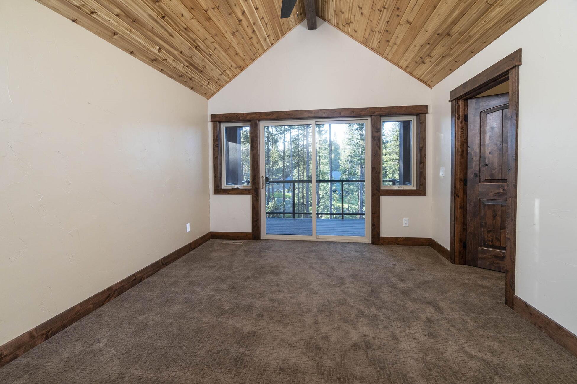 Fall River Estate - Residential