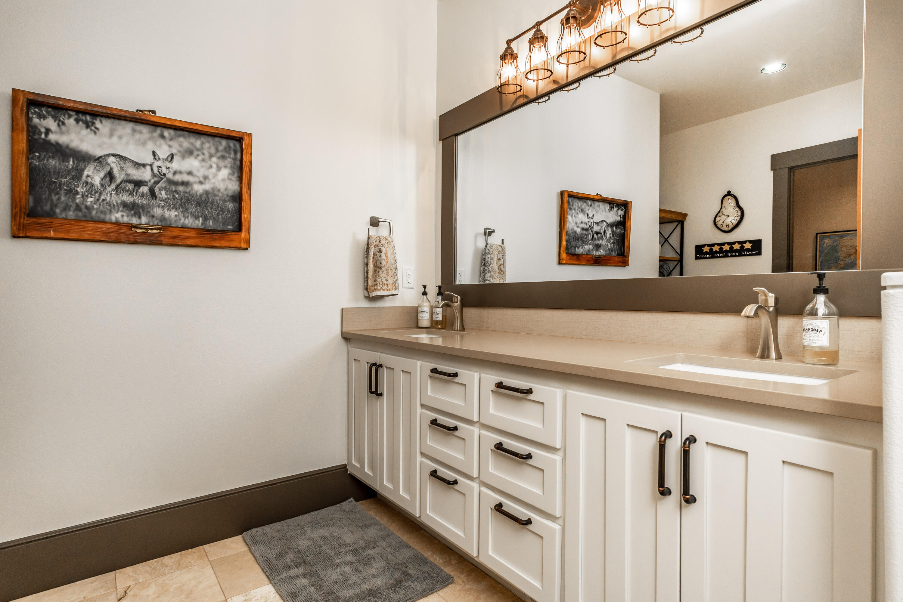 Three Pines - Residential