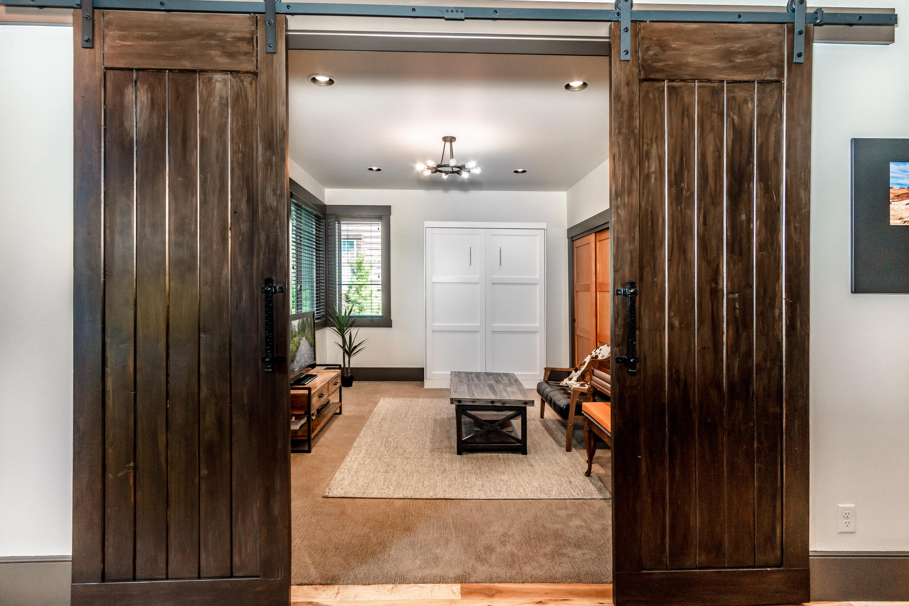 Three Pines - Residential