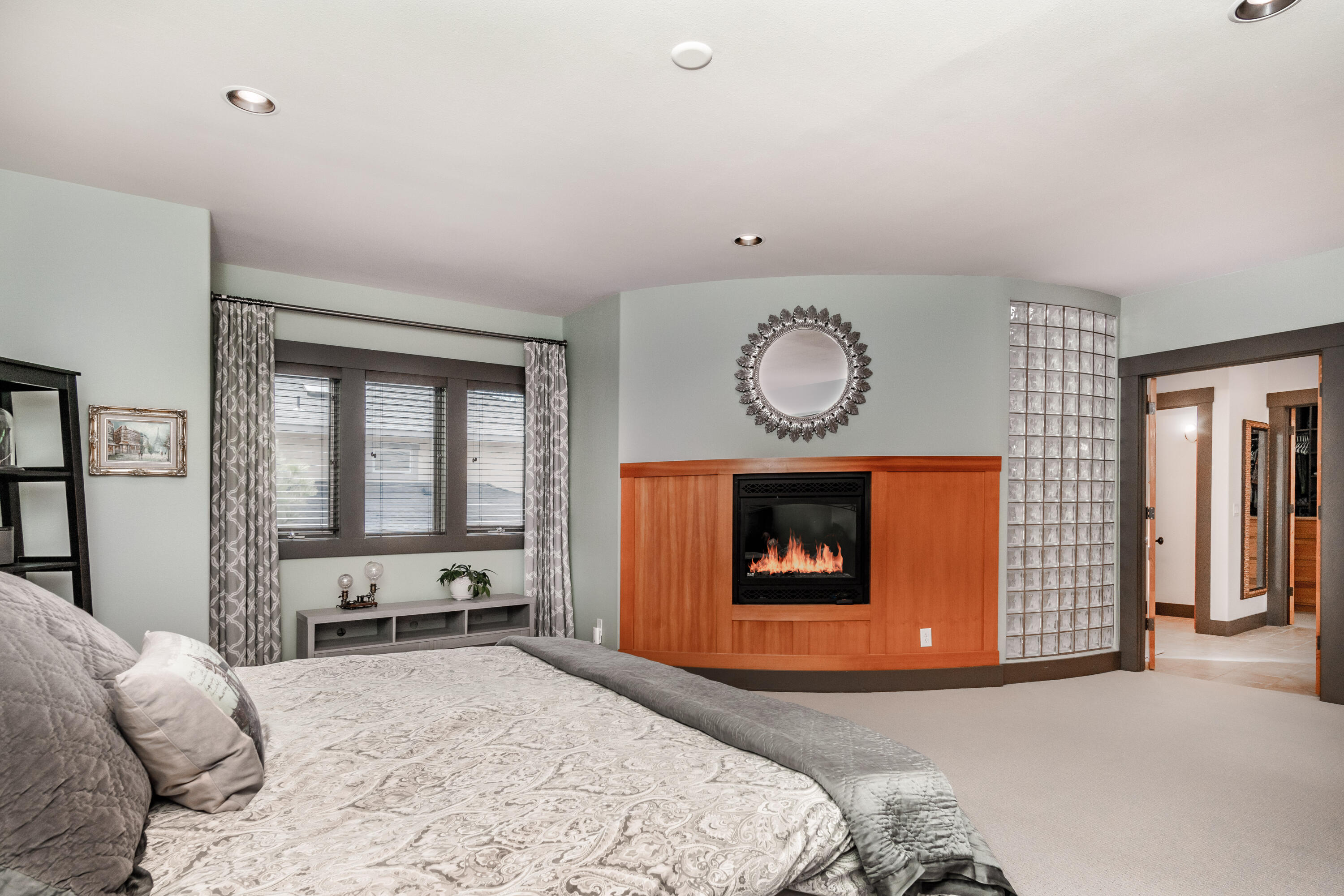 Three Pines - Residential