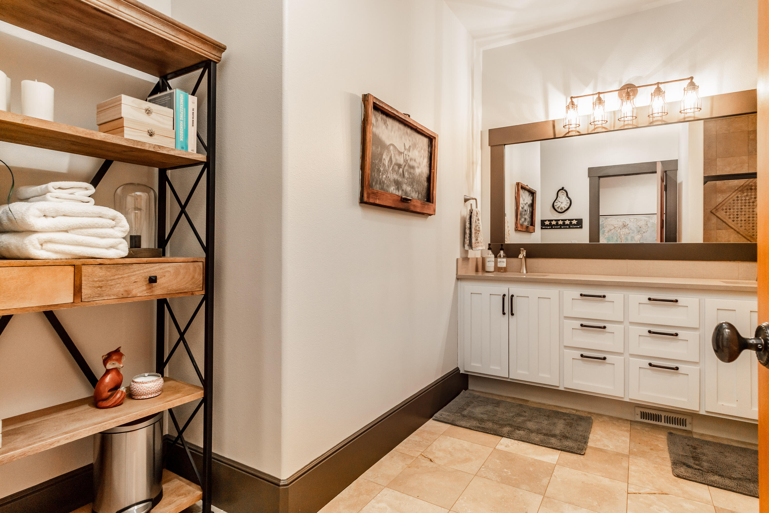 Three Pines - Residential