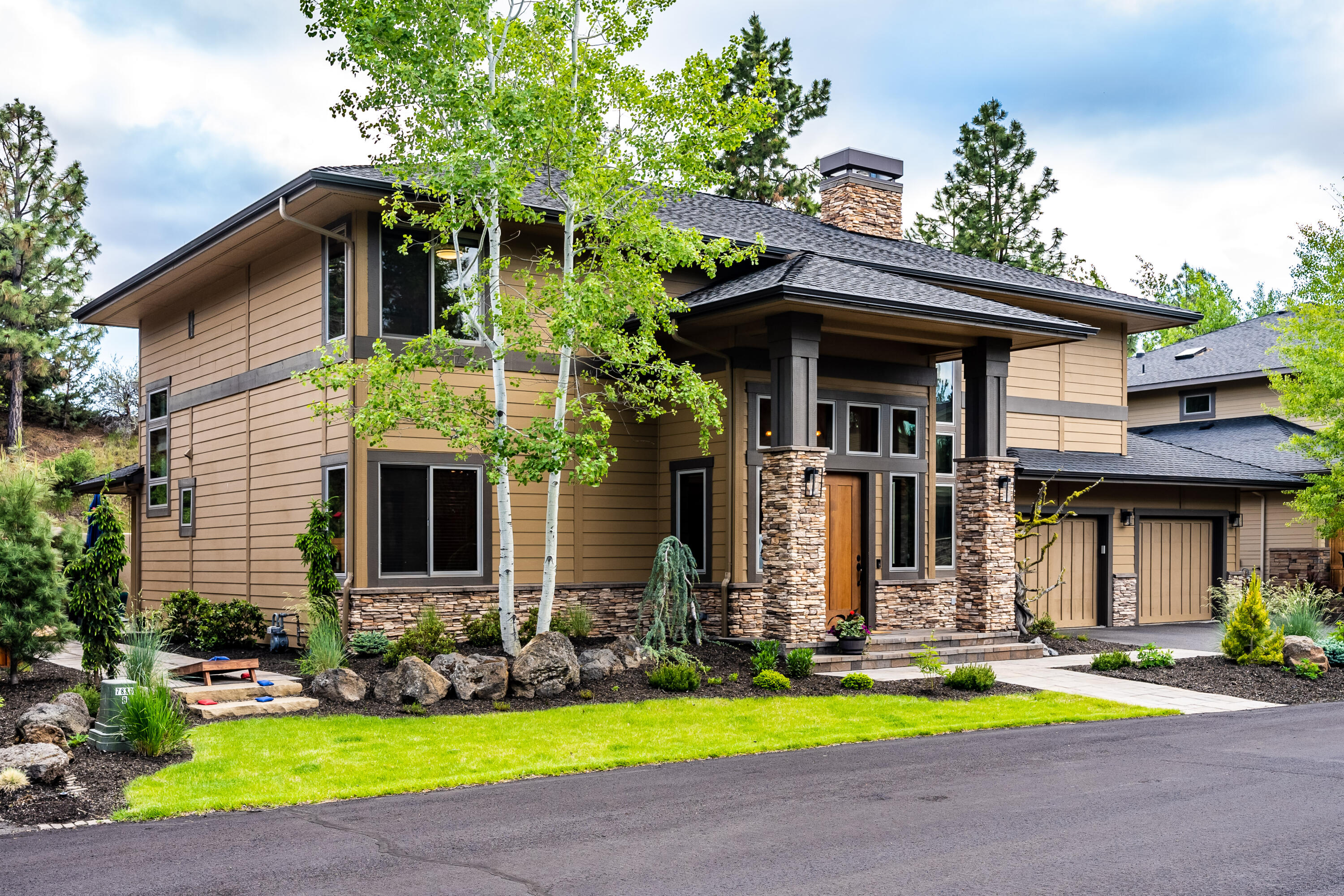 Three Pines - Residential