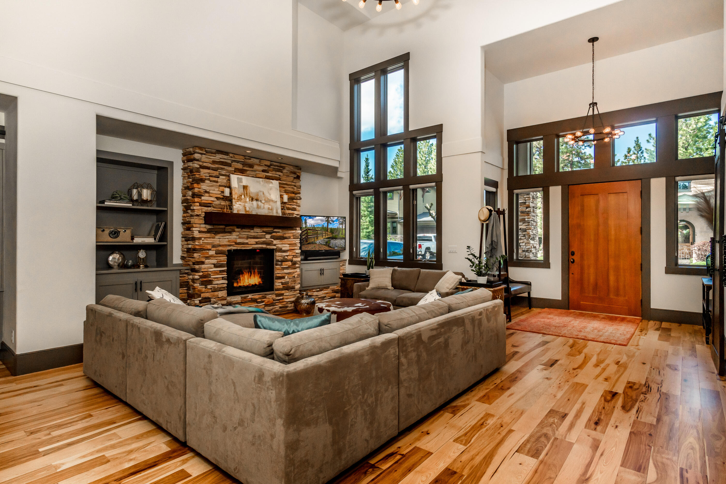 Three Pines - Residential