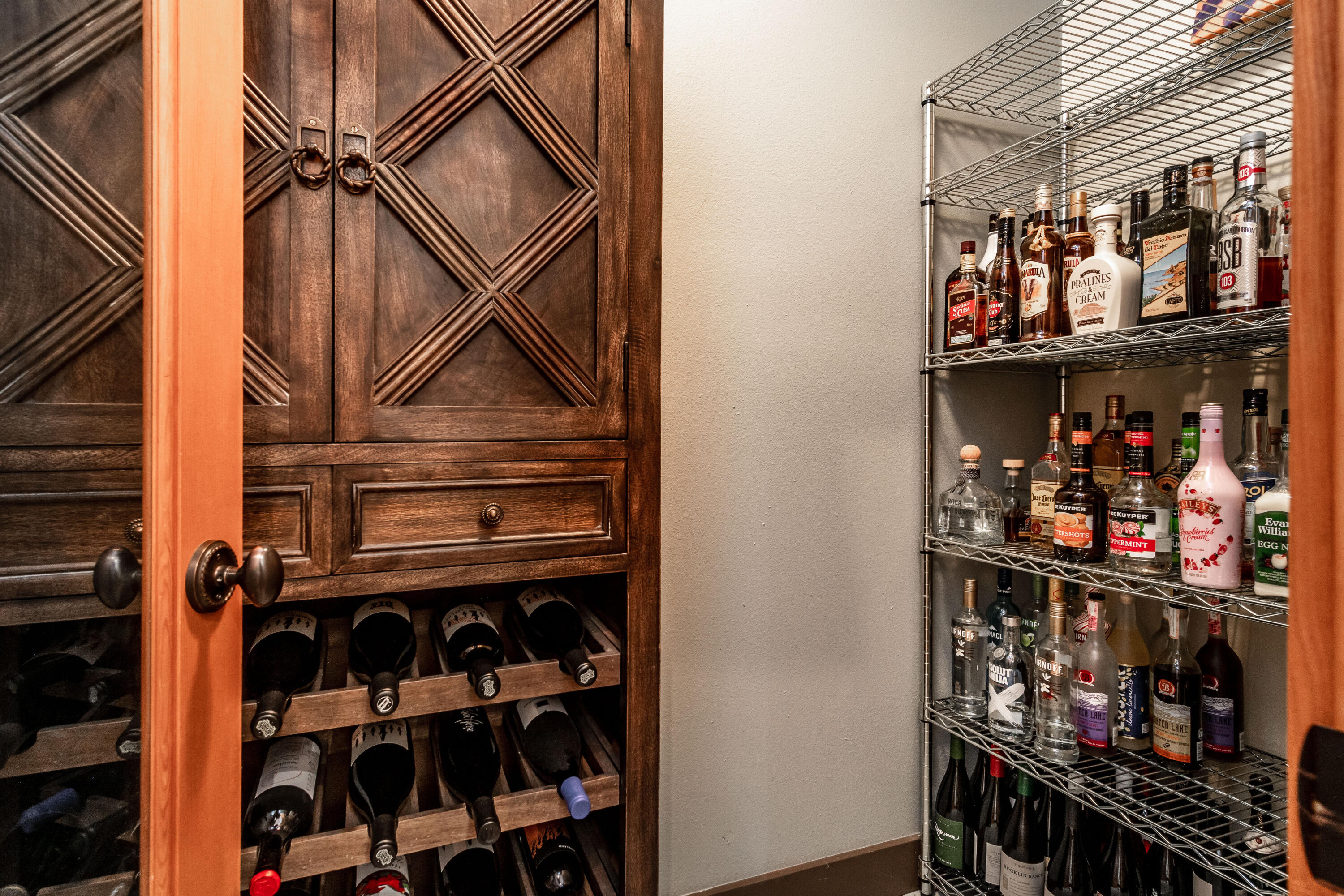 Three Pines - Residential