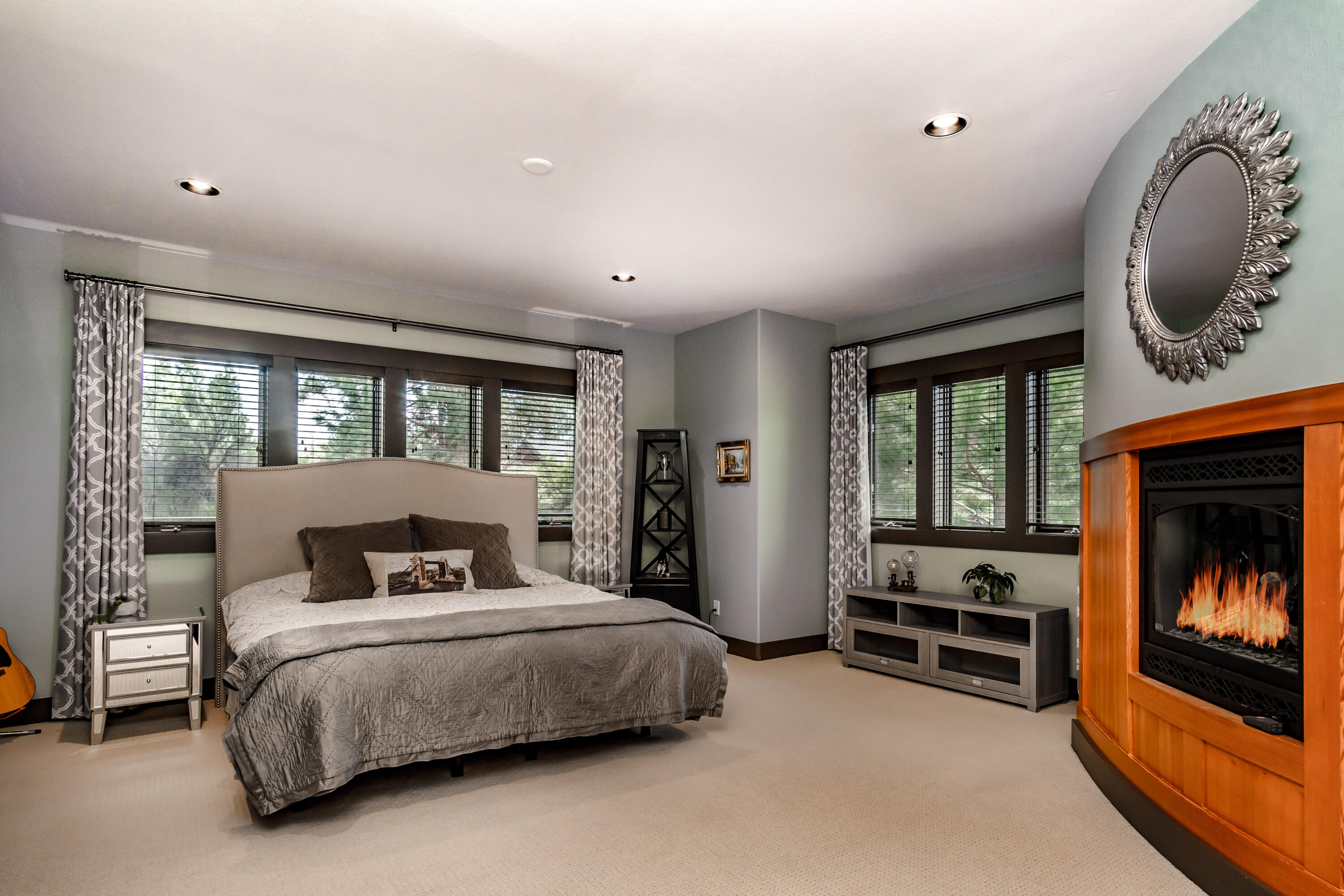 Three Pines - Residential