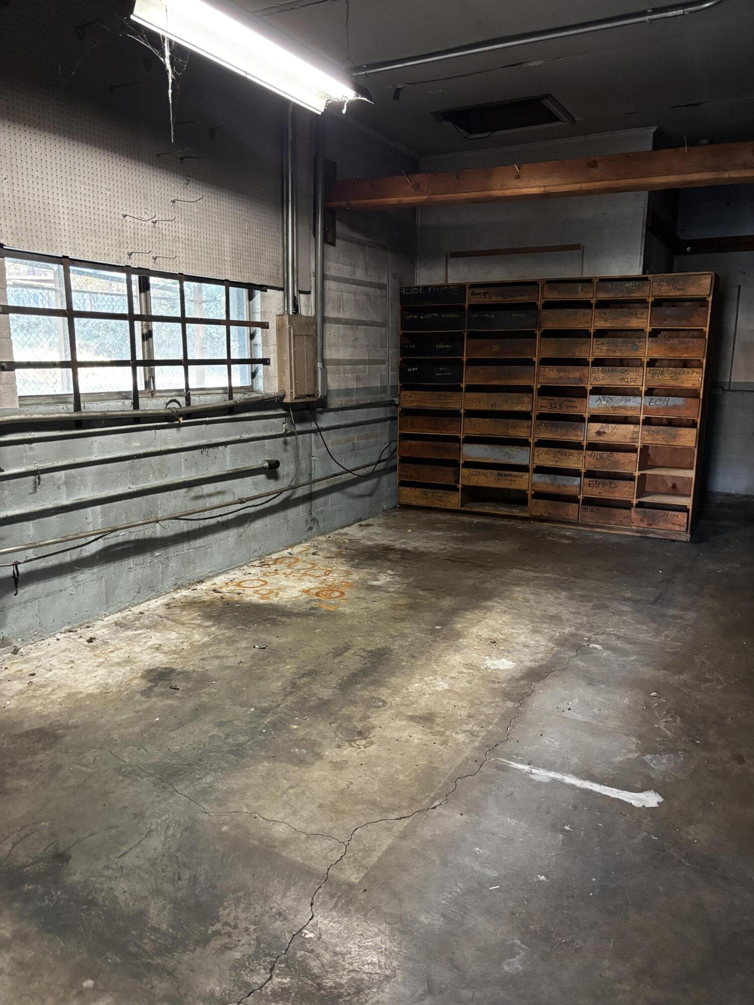 Cloverlawn Heights Subdivision - Land