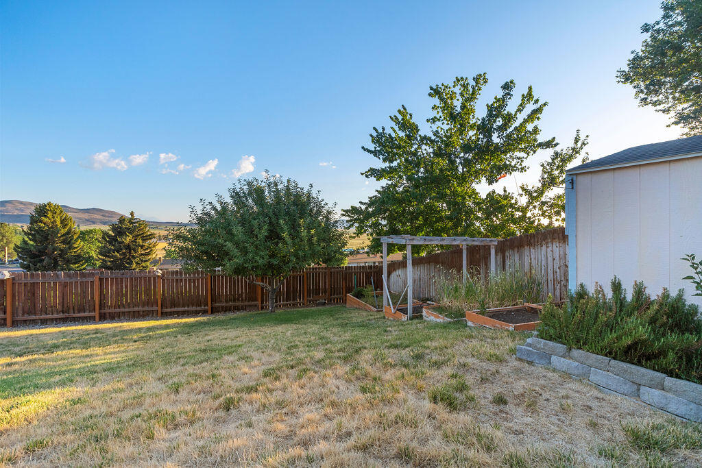 Falcon Heights Condominiums -Stage I - Residential