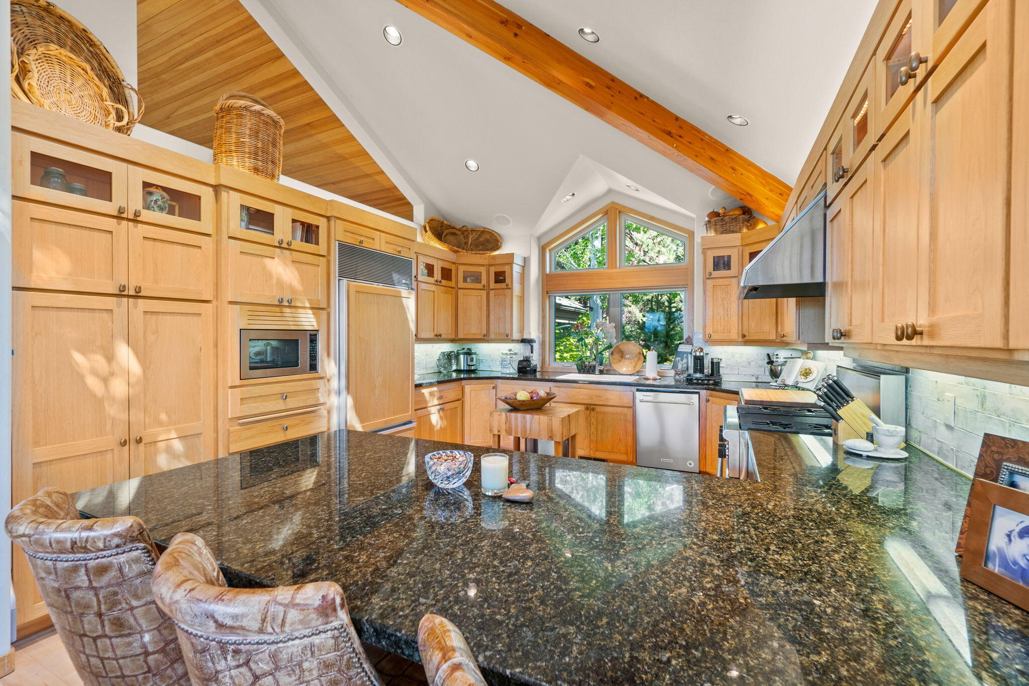 Broken Top - Residential