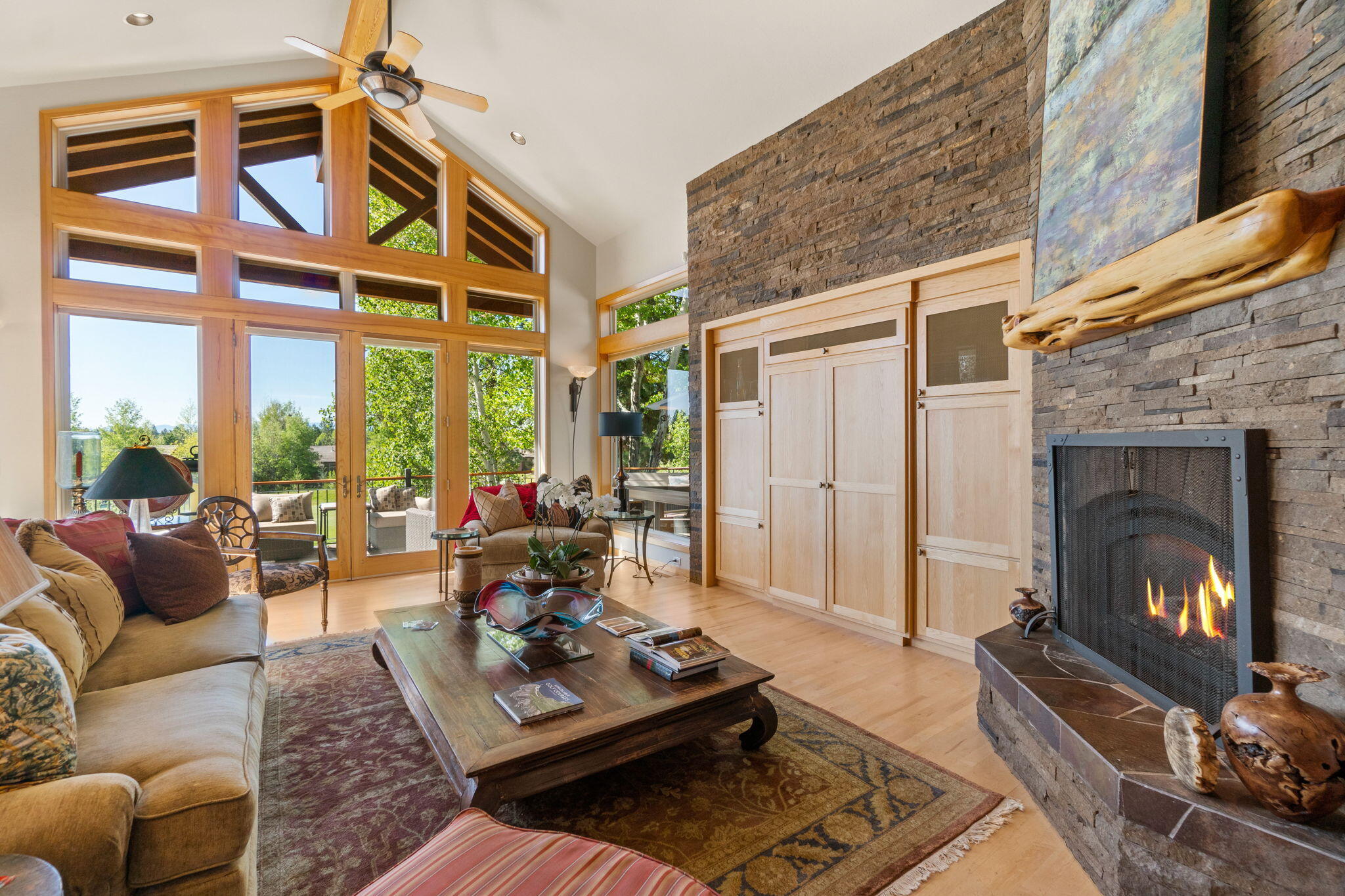 Broken Top - Residential