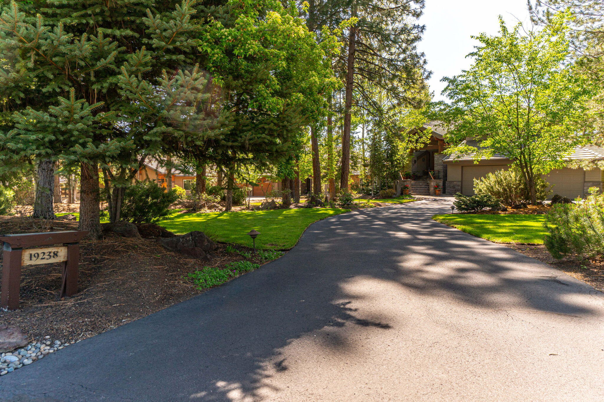 Broken Top - Residential