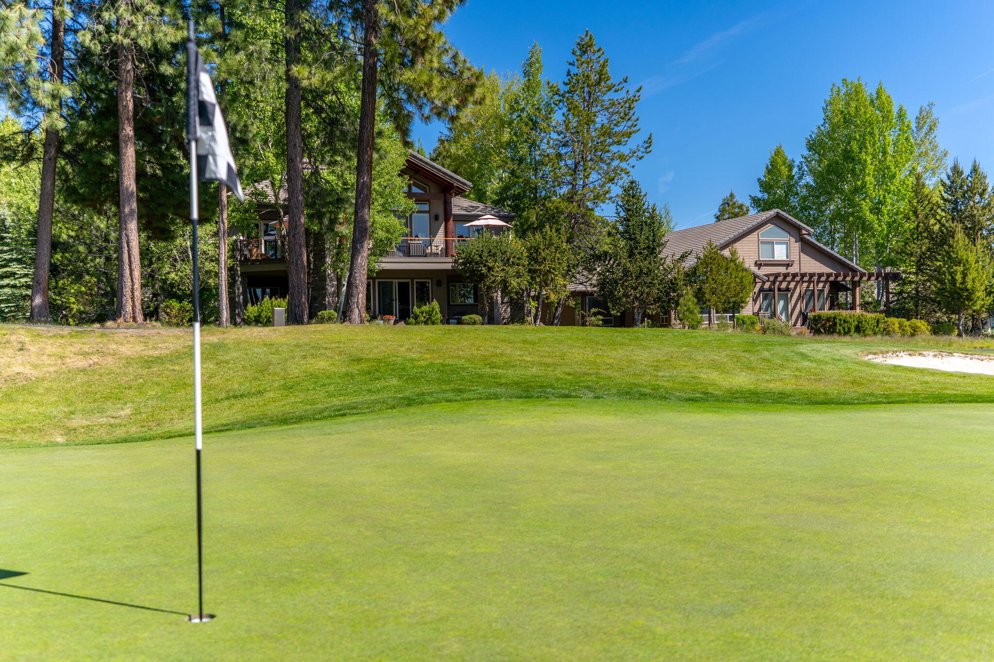 Broken Top - Residential