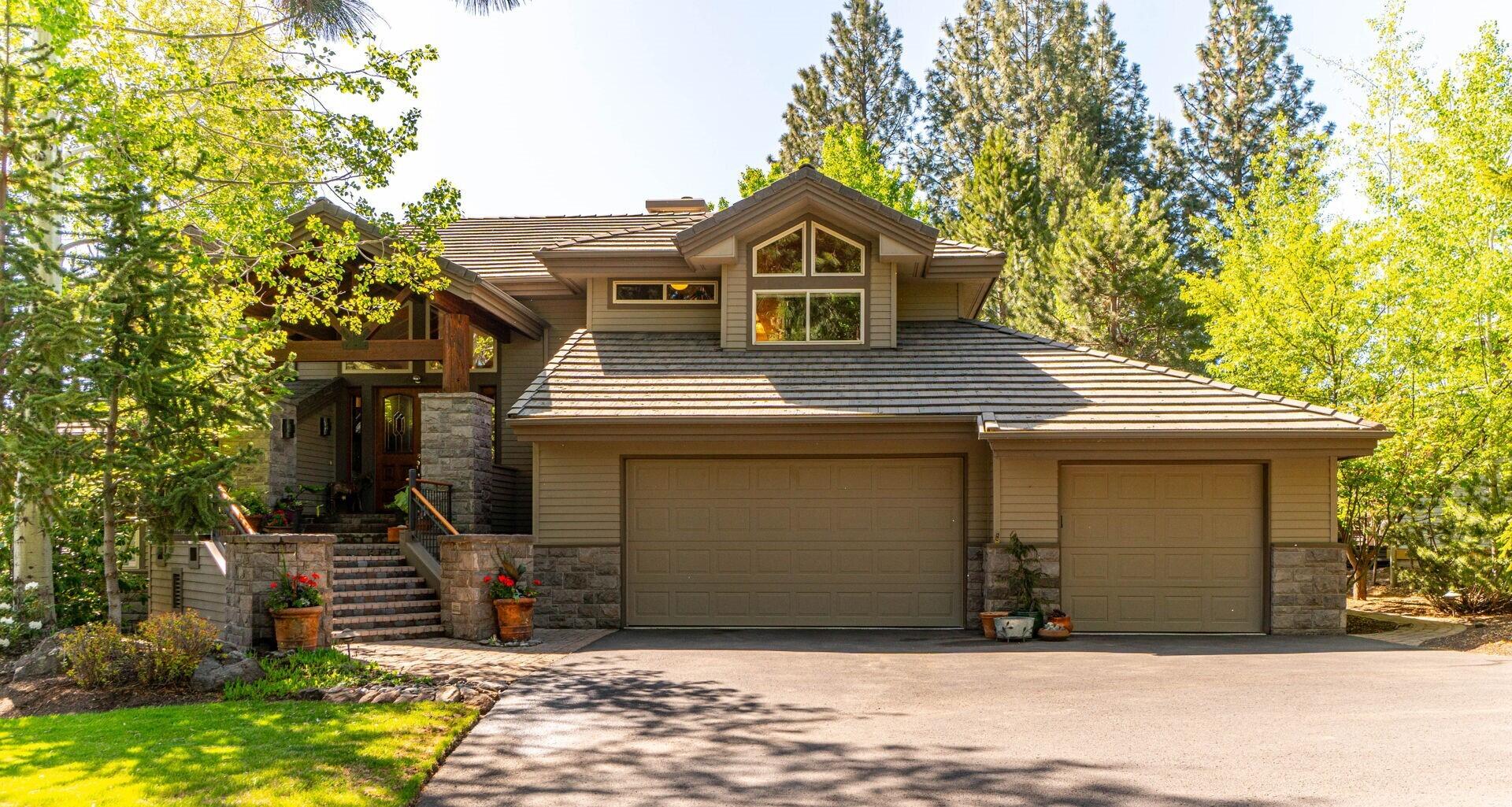 Broken Top - Residential