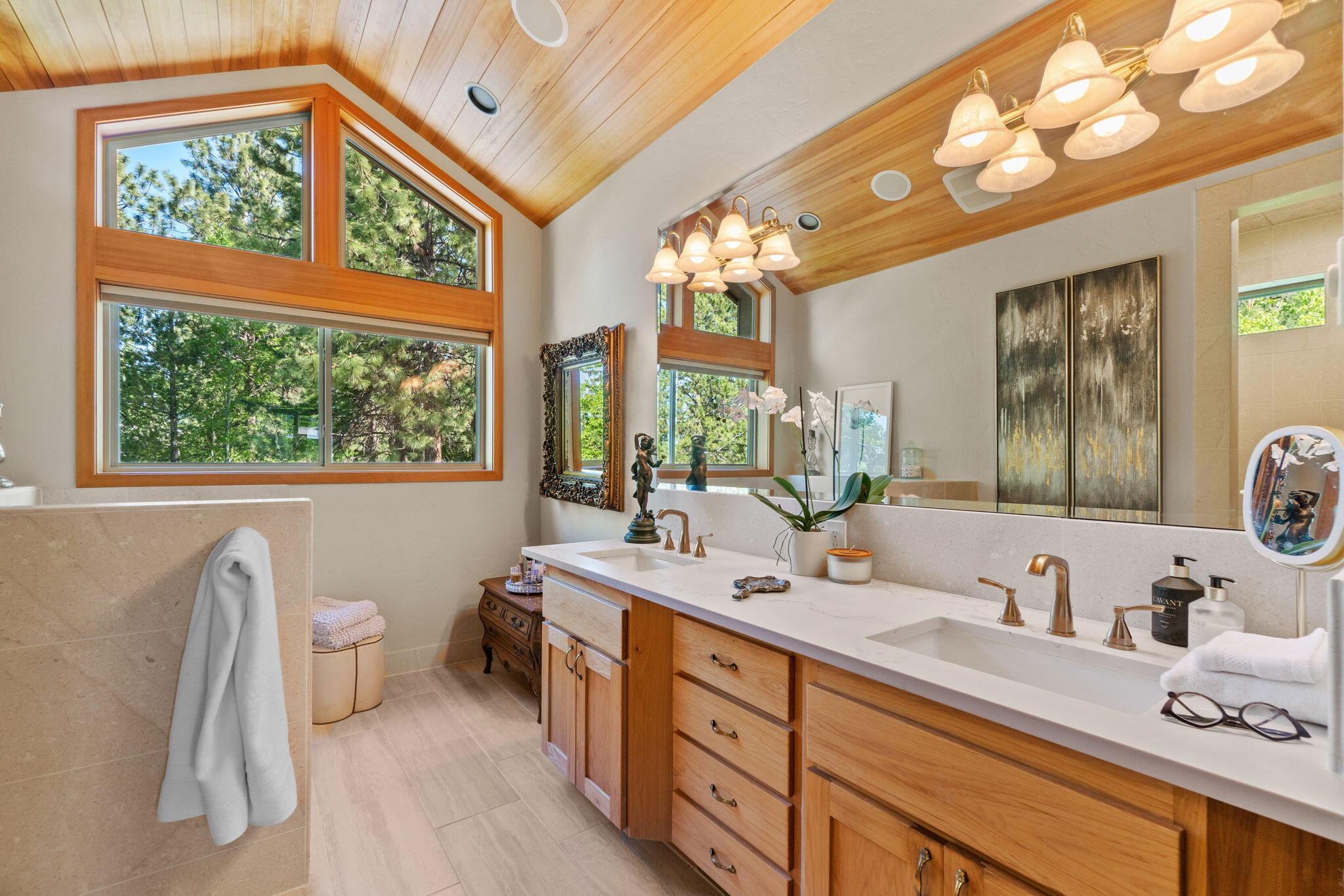 Broken Top - Residential