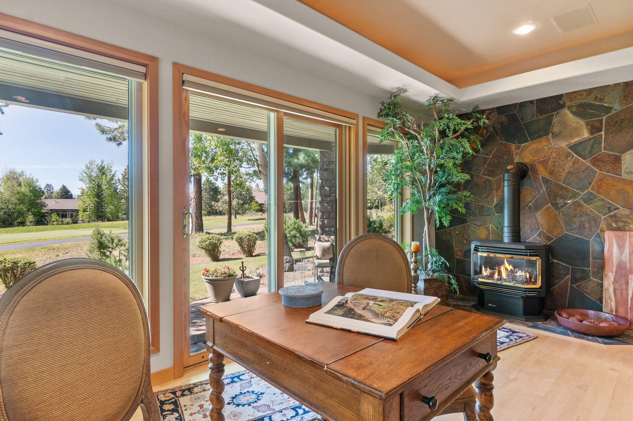 Broken Top - Residential