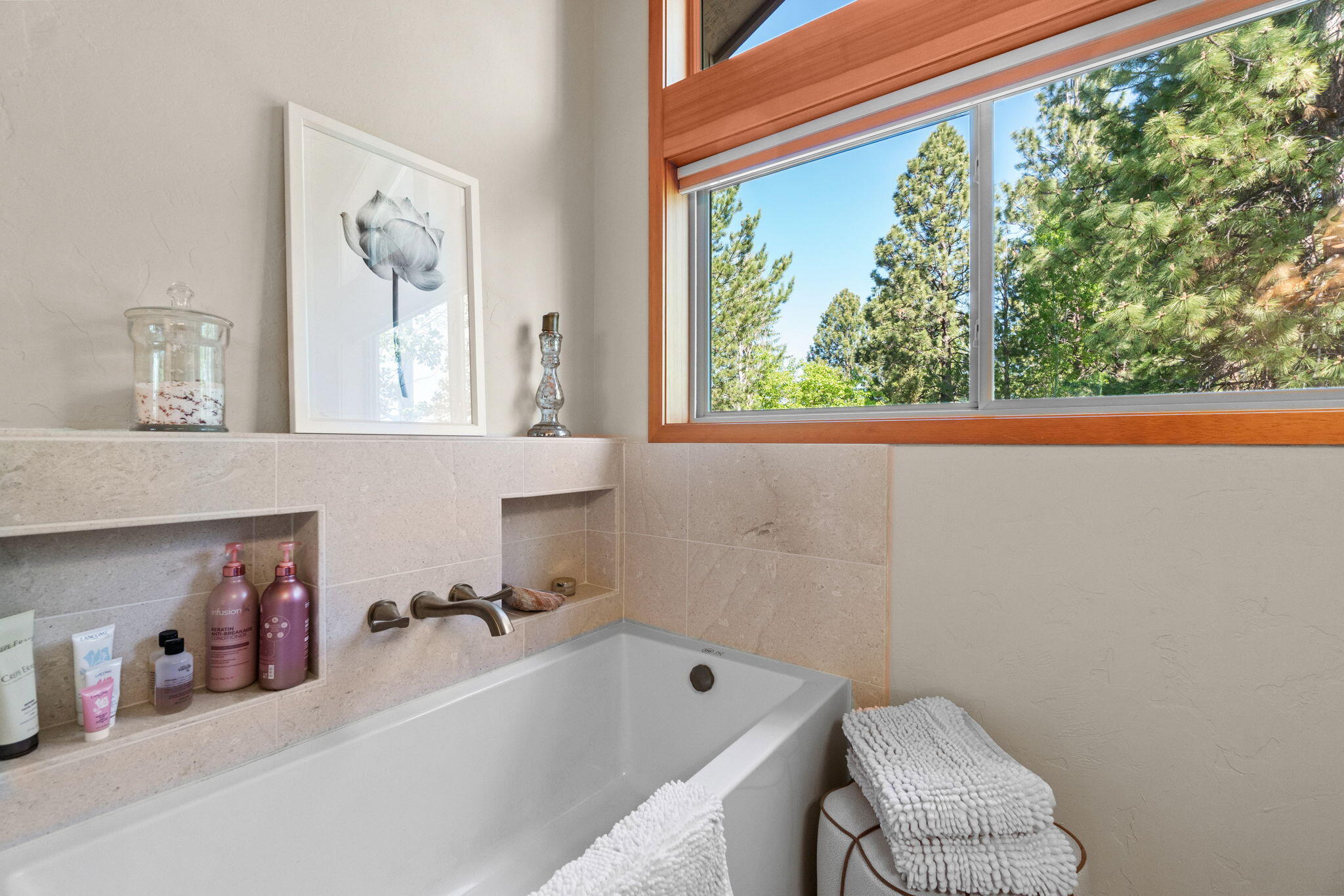 Broken Top - Residential