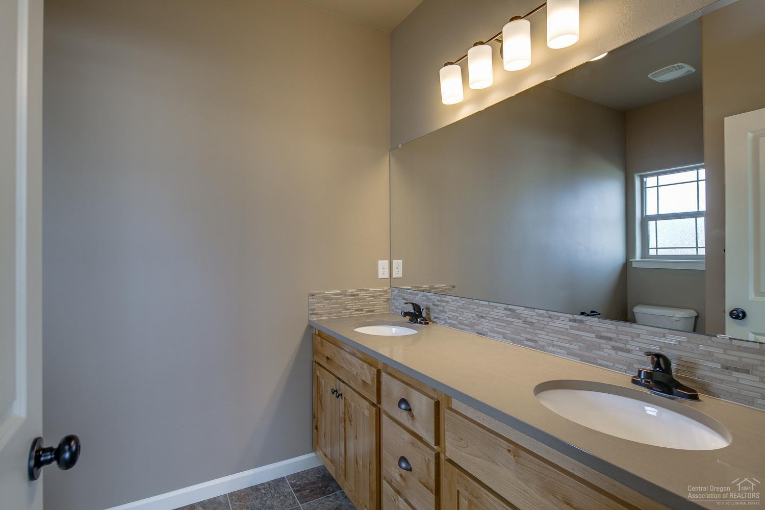 Fieldstone Crossing - Residential