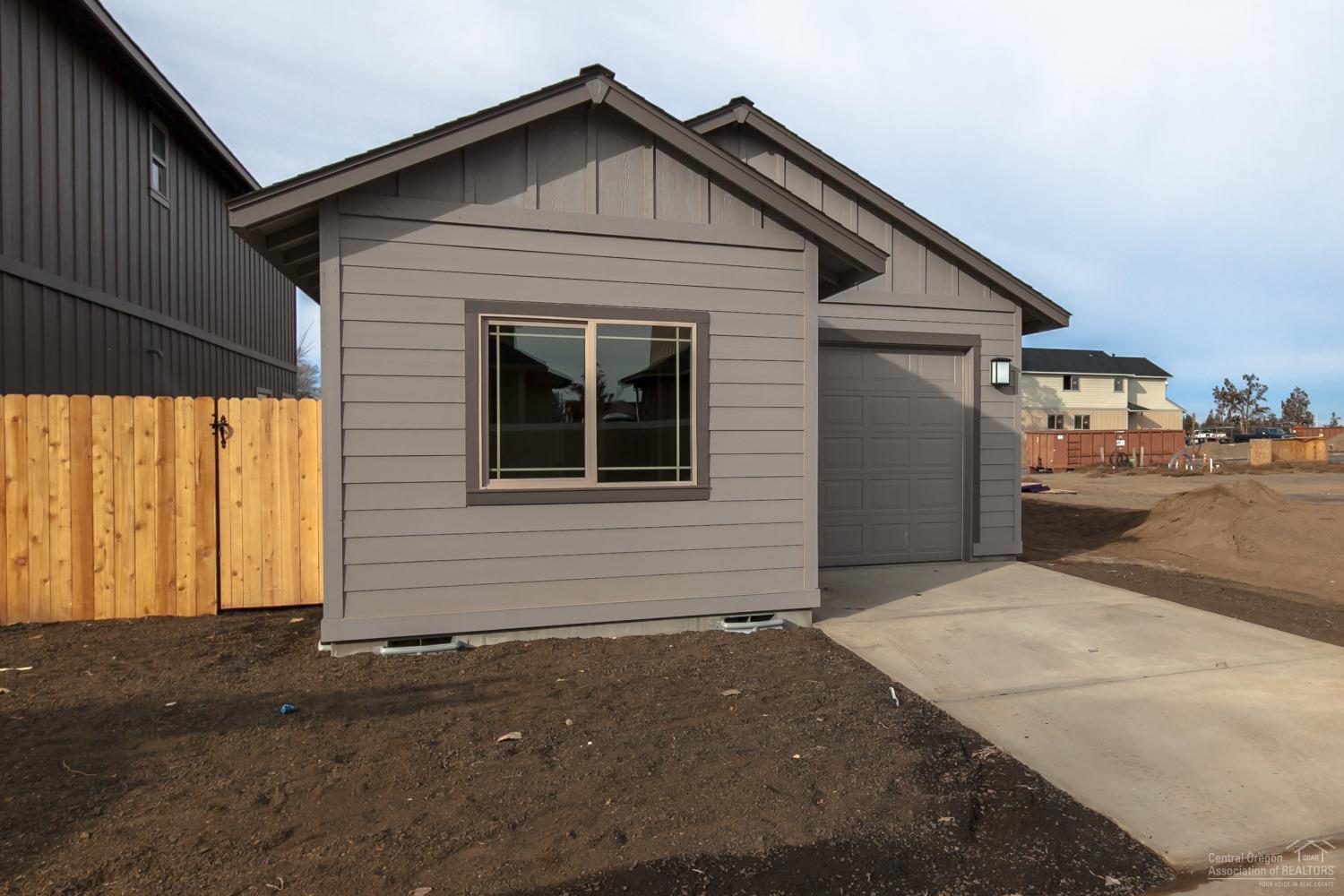 Fieldstone Crossing - Residential