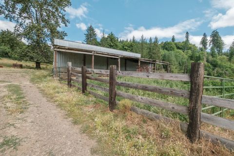 Tiny photo for 42051 Clark Smith Drive, Lebanon, OR 97355 (MLS # 220219436)