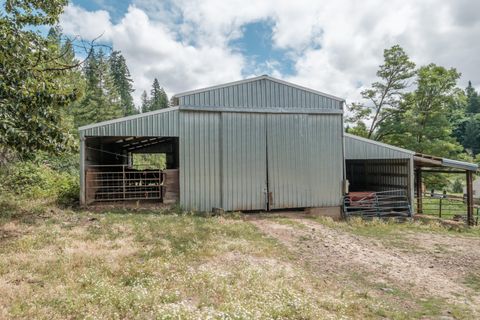 Tiny photo for 42051 Clark Smith Drive, Lebanon, OR 97355 (MLS # 220219436)