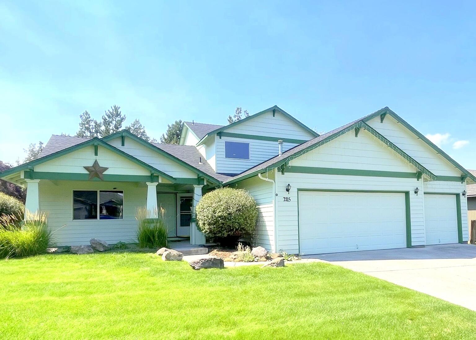 2115 SW 37th Street