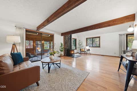 Tiny photo for 15762 Sage Woods Lane, Sisters, OR 97759 (MLS # 220227209)