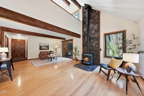 Tiny photo for 15762 Sage Woods Lane, Sisters, OR 97759 (MLS # 220227209)