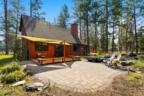 Tiny photo for 15762 Sage Woods Lane, Sisters, OR 97759 (MLS # 220227209)