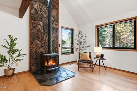 Tiny photo for 15762 Sage Woods Lane, Sisters, OR 97759 (MLS # 220227209)