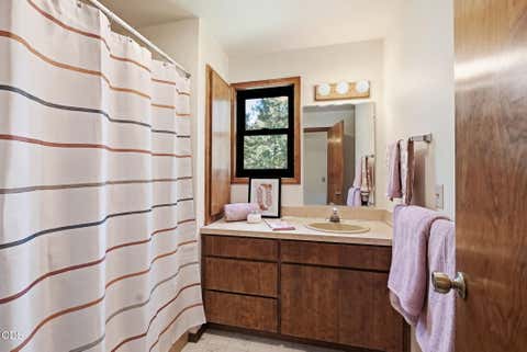 Tiny photo for 15762 Sage Woods Lane, Sisters, OR 97759 (MLS # 220227209)