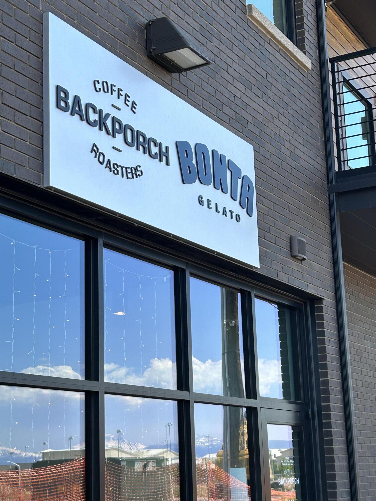 3945 SW Badger Avenue Townhomes 1-4