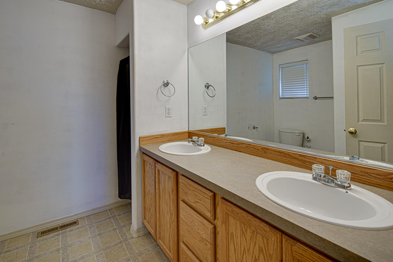 Coho Run - Residential Income