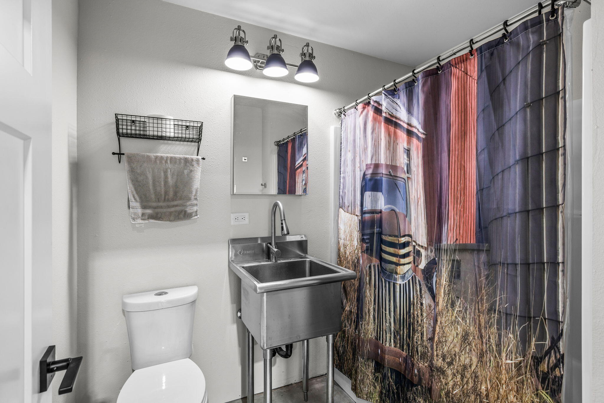 Squaw Creek Canyon - Residential